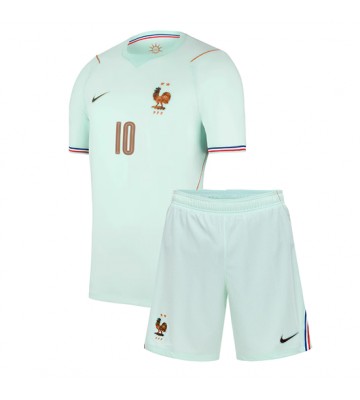Frankrig Kylian Mbappe #10 Udebanetrøje Børn VM 2026 Kortærmet (+ Korte bukser)